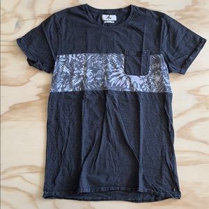 Men’s Rusty tropical pocket tee
